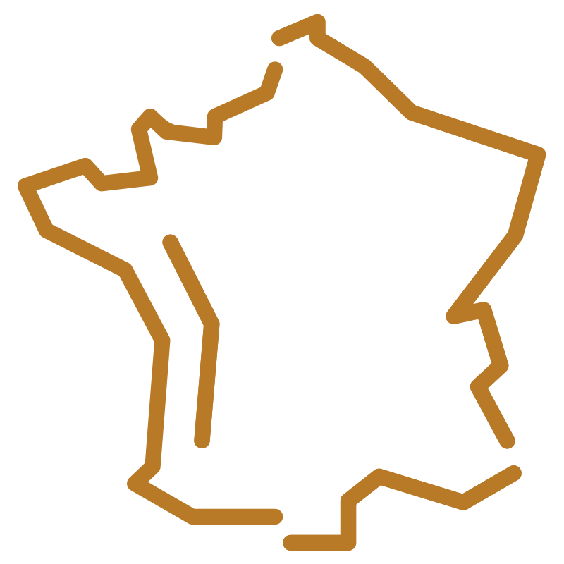 8 715 hectares
